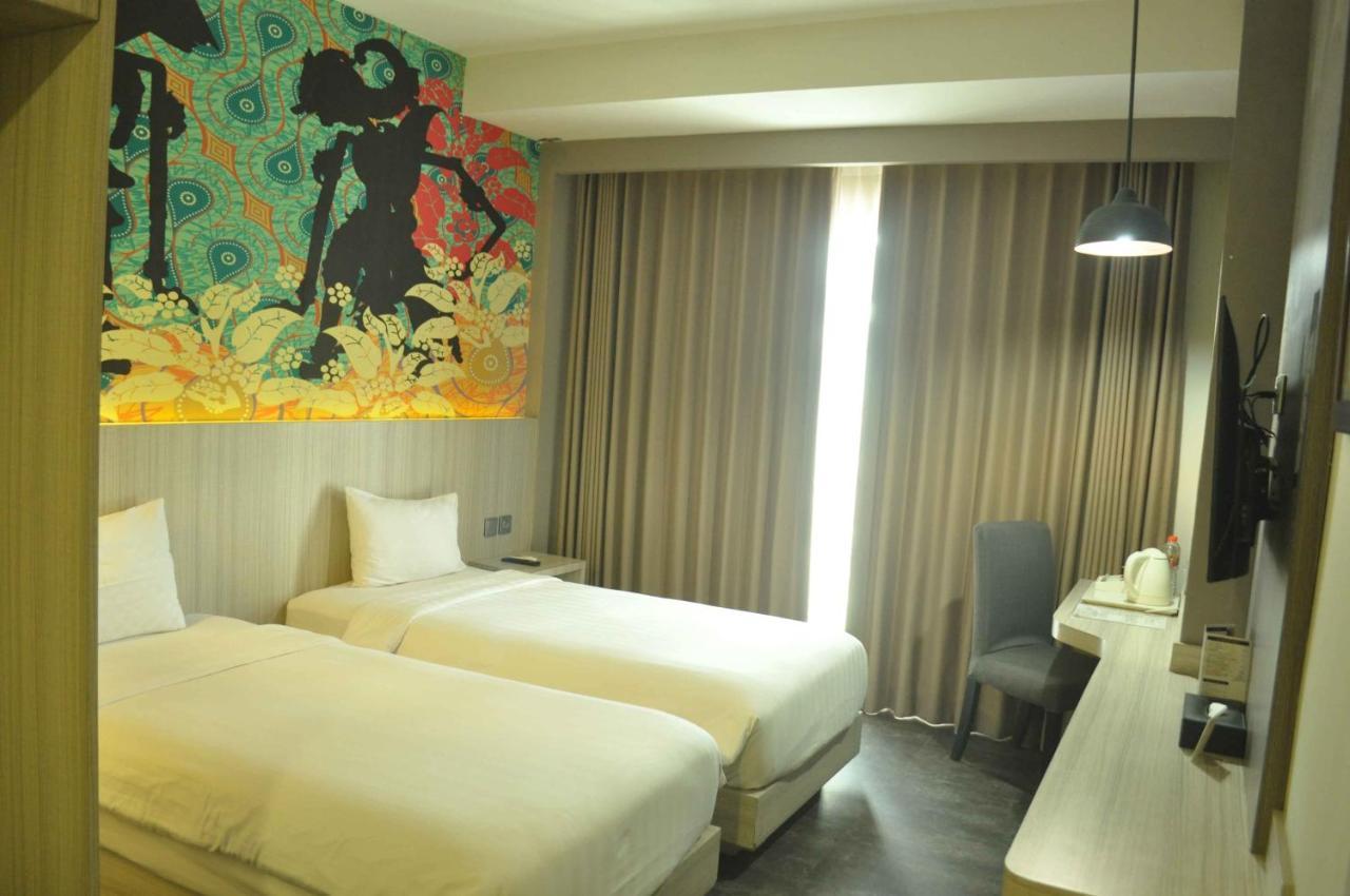 Grand Kolopaking Hotel Kebumen Exterior foto