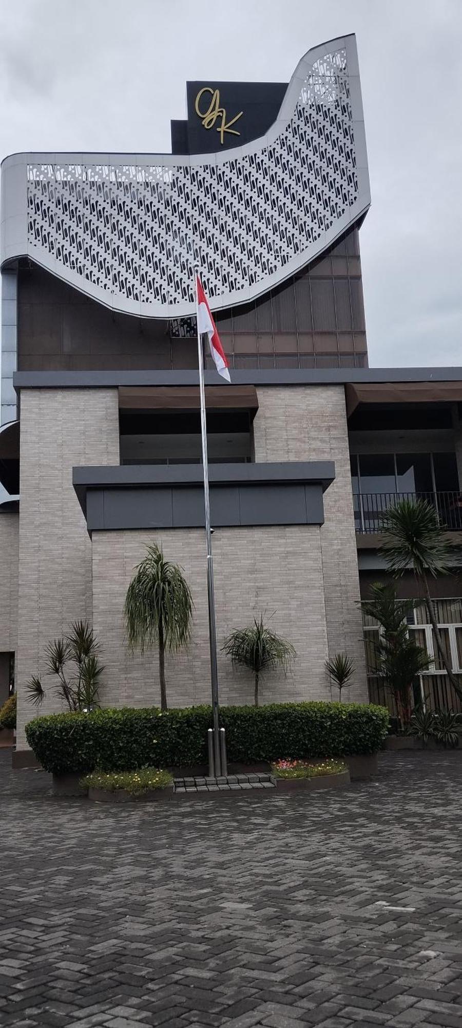 Grand Kolopaking Hotel Kebumen Exterior foto